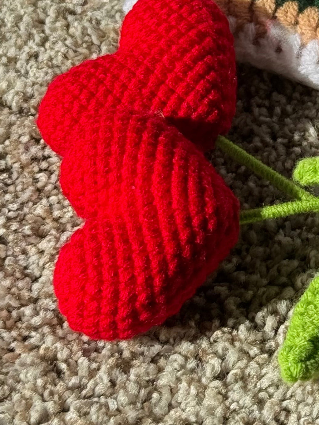 Crochet heart flower bouquet 4 pieces